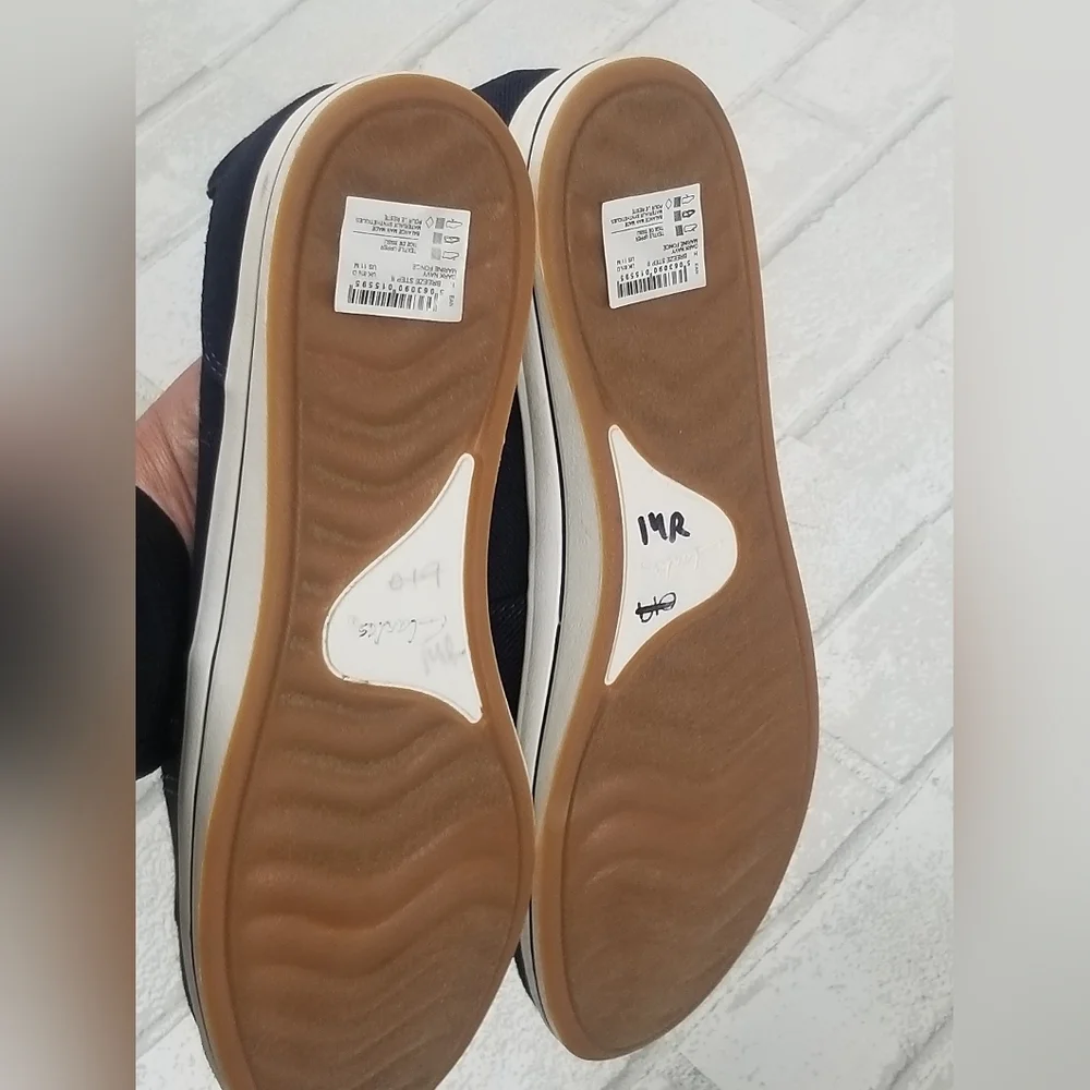 Clarks Women's Navy Slip-On Shoes